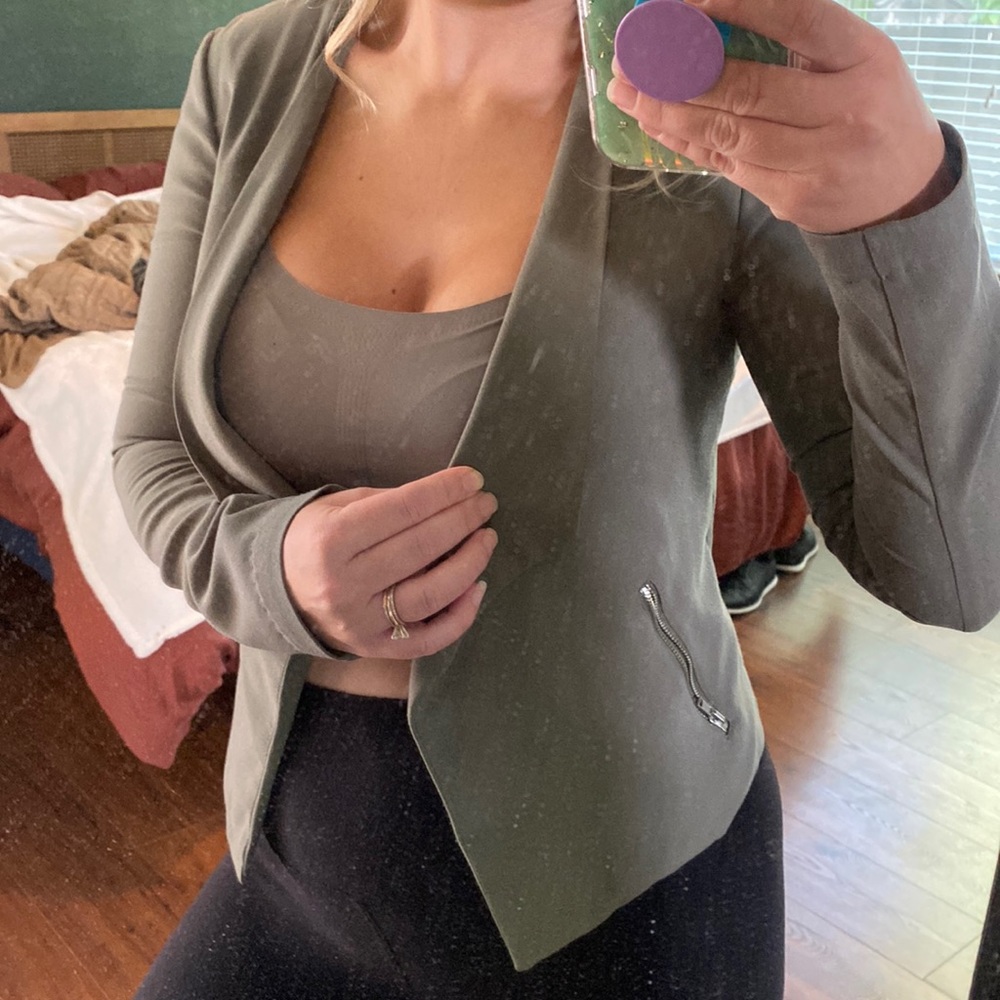 Green blazer h&m